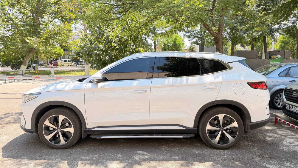 Byd song plus sotiladi 2022