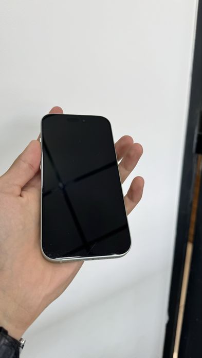 Iphone 15 Green