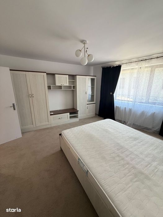 Apartament cu 3 camere 80mp in casa, zona Blumana