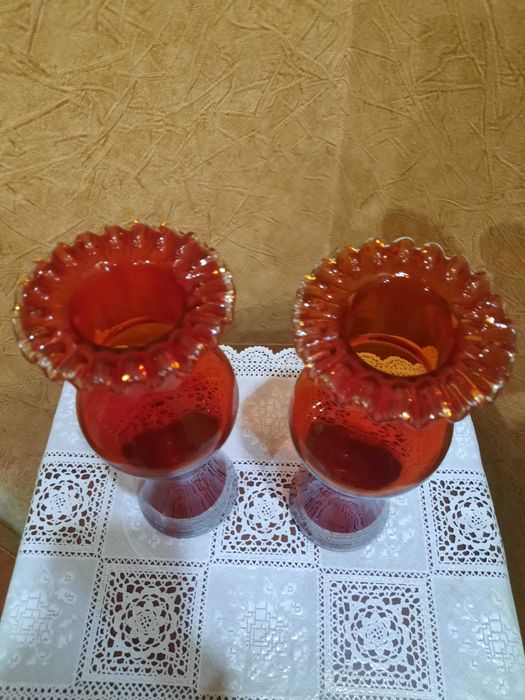 Винтажные парные вазы, зд " Красный Май", коллекционные