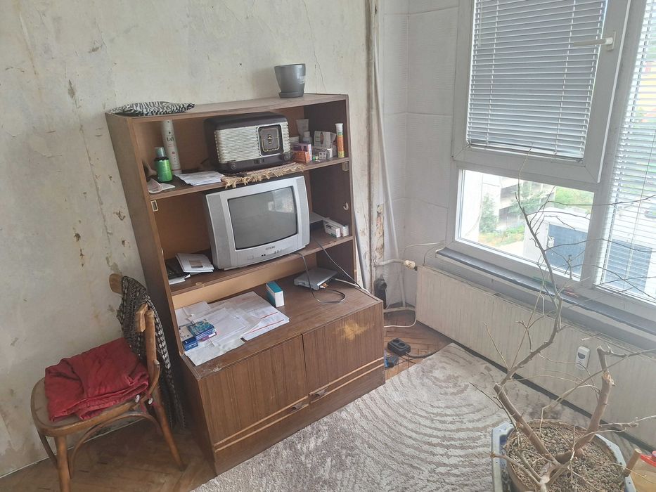 Дава се под наем Едностаен апартамент в Перник, Изток - 47 кв.м за 239.7 € - Снимка #3