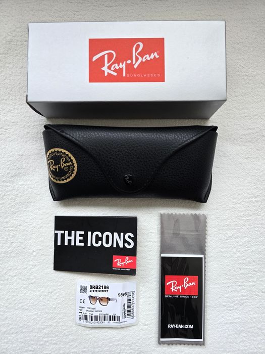 Слънчеви очила Ray-Ban State Street RB2186