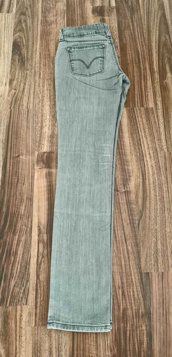 Blugi gri Levi's