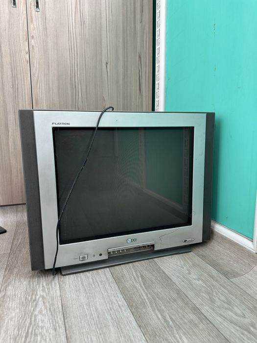 продам Телевизор LG