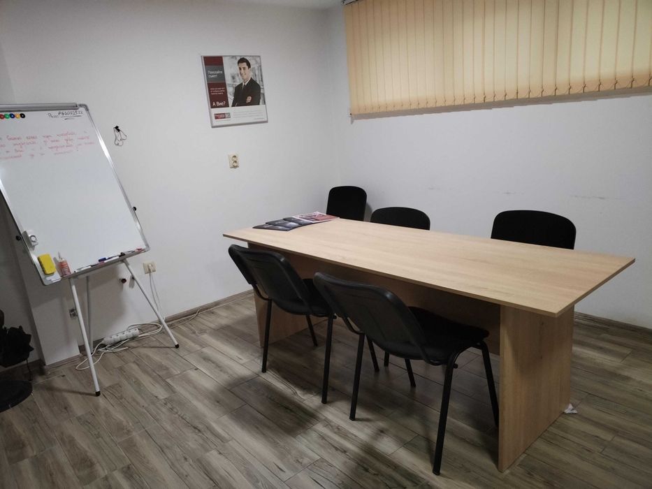 Маса и Столове - Офис оборудване