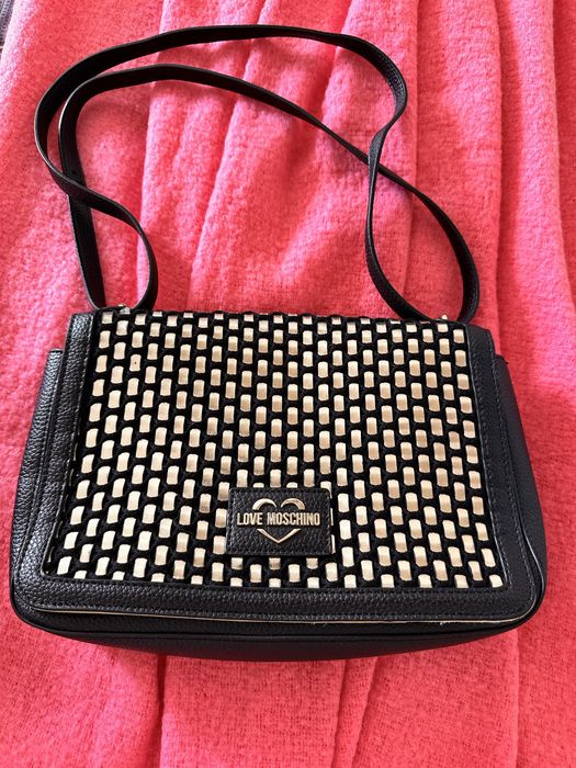 Оригинални Чанти Moschino