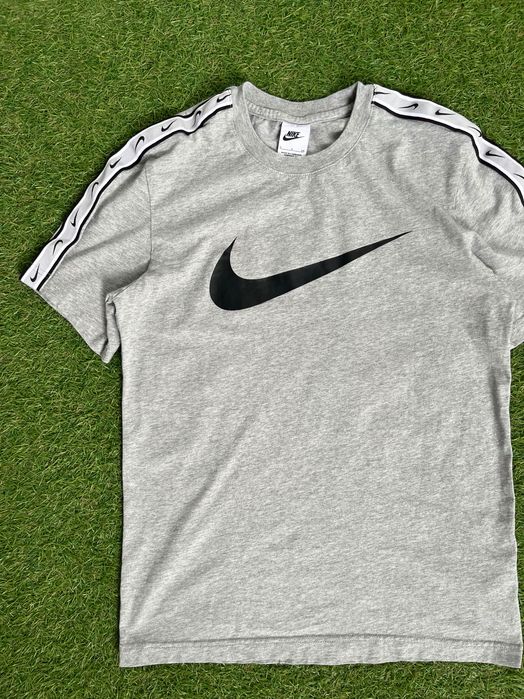 Мъжка блузка : Nike Sportswear Repeat T-Shirt S
