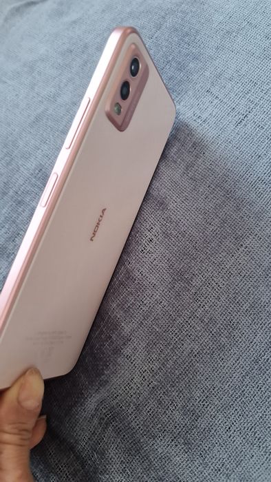 Telefon sigilat Nokia c32