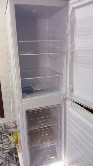 Холодильник бюрса