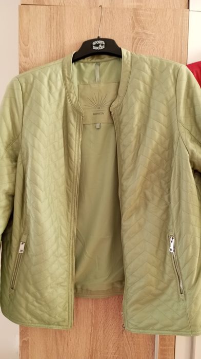 Нови якета, еко кожа, номер 40 и 44