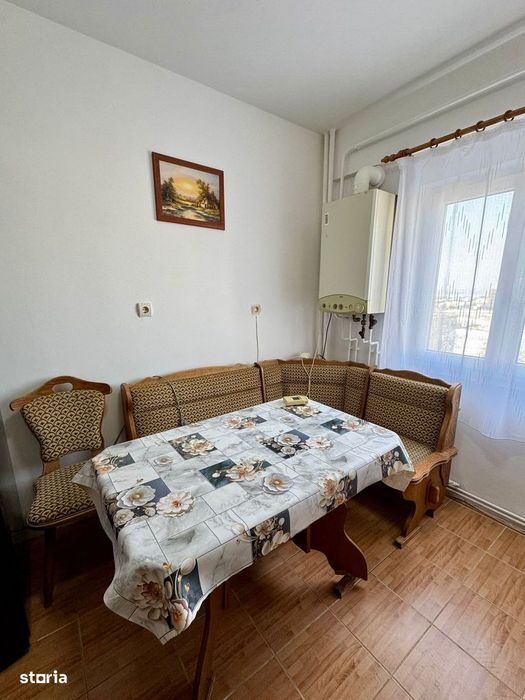Ap. 3 camere CD- 71mp - Mircea cel Batran - et. intermediar
