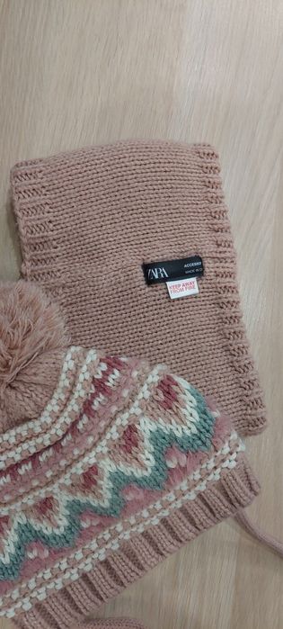 Бебешки комплект шапка и шал яка на Зара за 0-1г