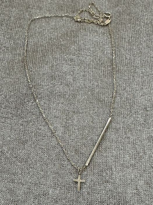 Златно колие, има сертификат.