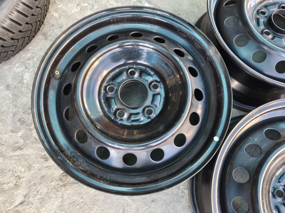 16" оригинални железни джанти за Hyundai/Kia/Mazda...