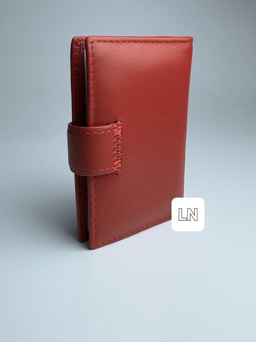 Визитник за документи и карти от 100% естествена