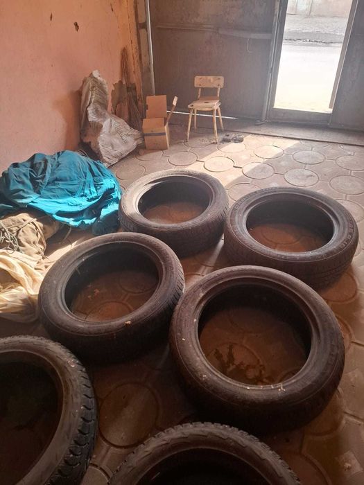 Продам резину летнюю комплект!