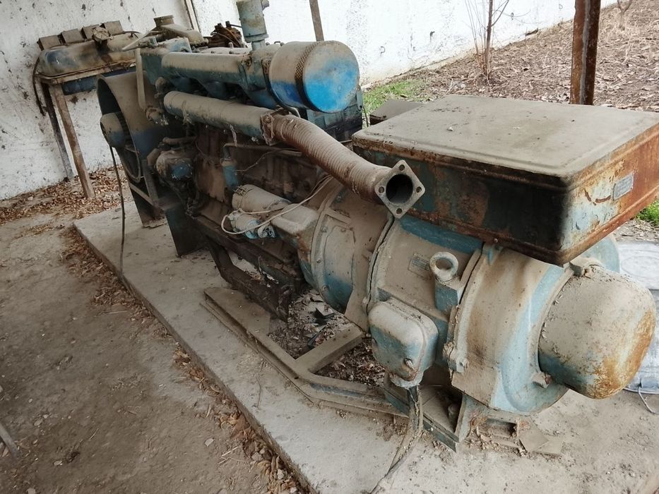 Генератор сотилади