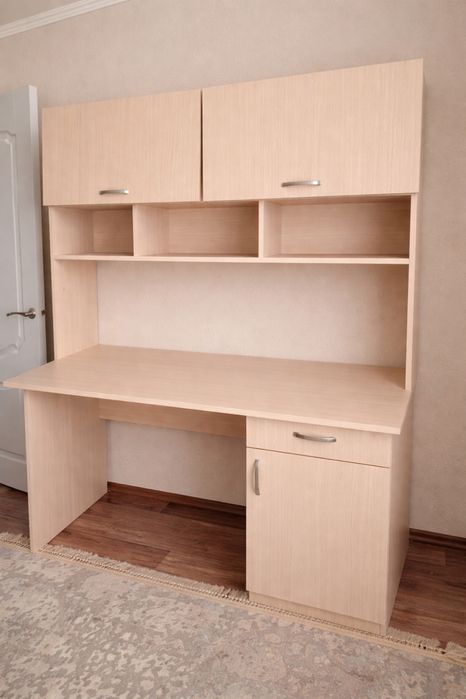 Компьтерный стол