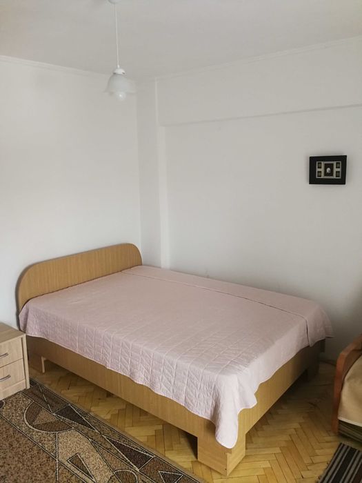 Apartament 2 camere de inchiriat