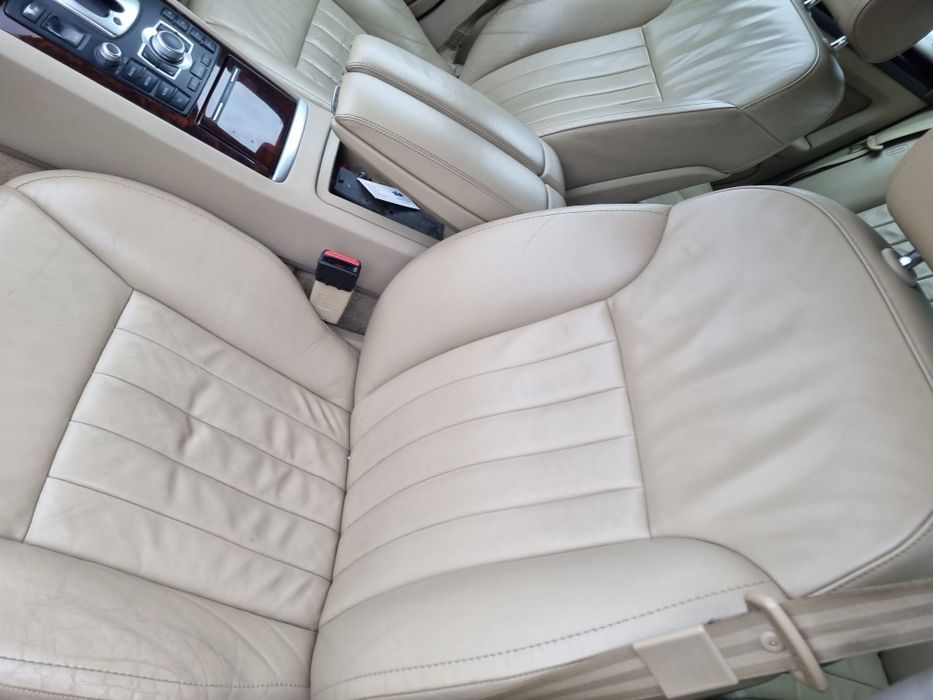 Седалки и салон за Ауди А8 Д3 2006 г