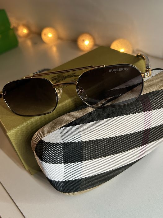 Ochelari de soare Burberry