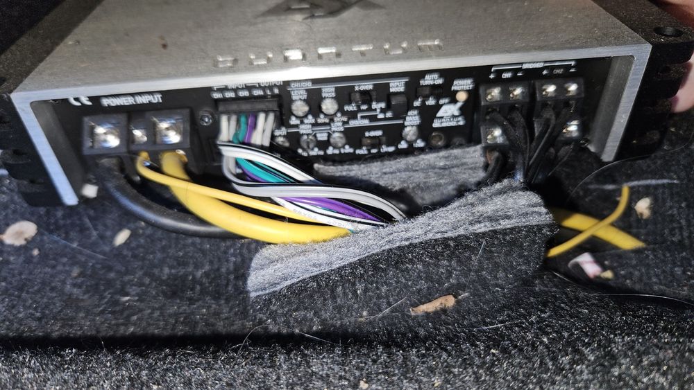 amplificator auto ESX Quantum QL600.4 (12V),