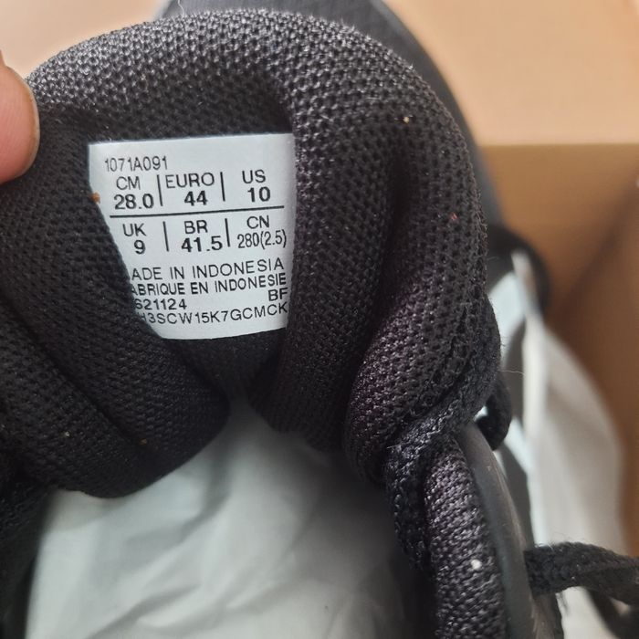 Мъжки маратонки марка Asics 44