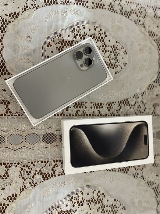 Продам Айфон 15 про макс