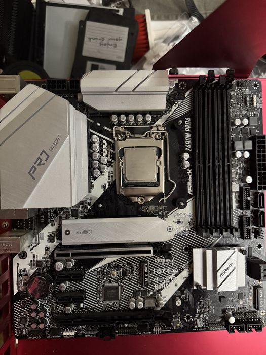 Дънна платка AsRock Z490m Pro4 + Intel i5-10600KF + 16GB DDR4 (2x8GB)