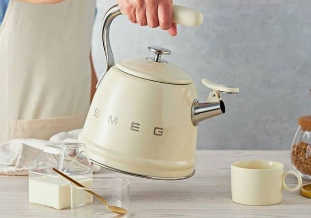 Чайник, SMEG (оригинал)
