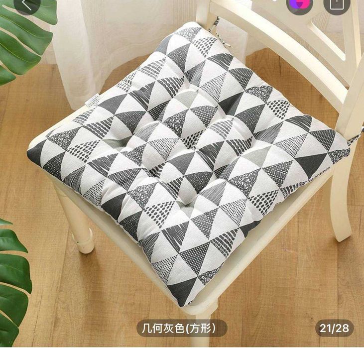 Мягкая подушка под кресло /