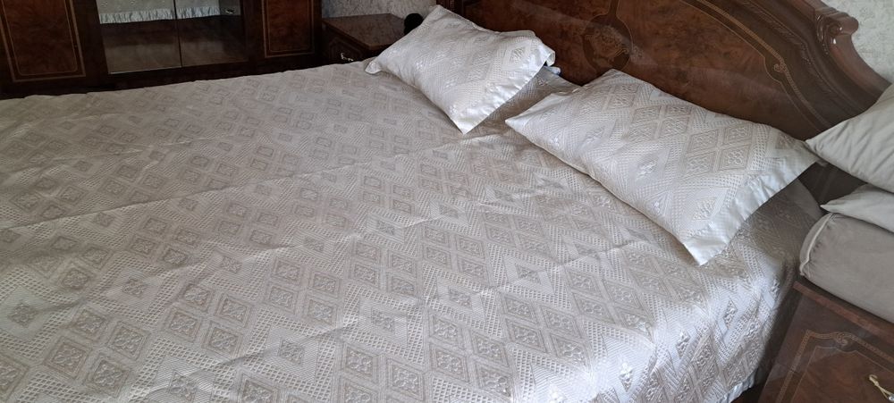 Продам покрывало