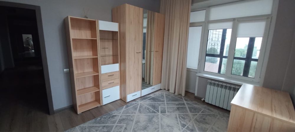 Сдам 4-х к квартиру посуточно