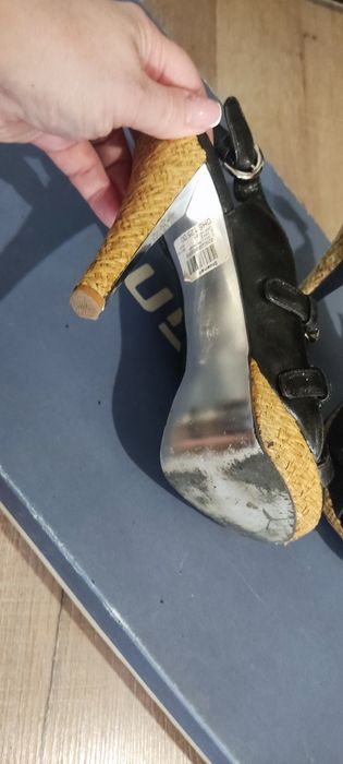 Босоножки летние