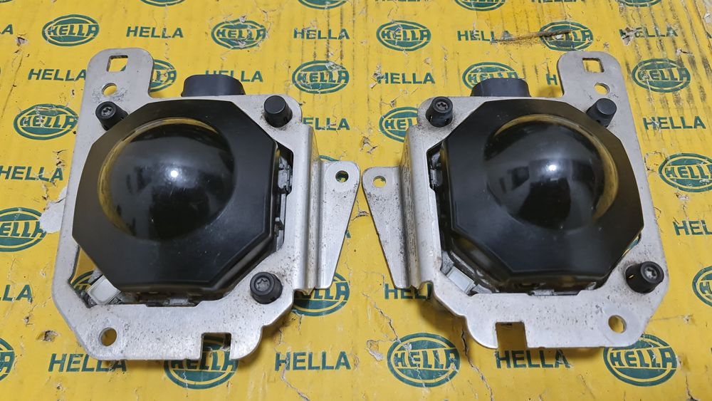 Senzor radar distronic acc grila Audi Q5 FY 80A 80A907561 80A907541