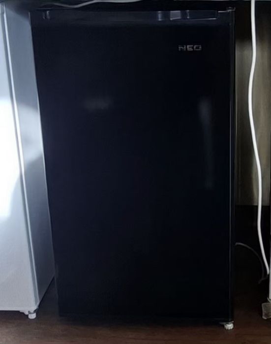 Хладилник NEO BC-120 BA+ Черен