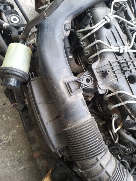 Tub Admisie aer cu rezonator COD: 31315049 pentru Volvo S60 2.0 Diesel Euro 5 din 2011
