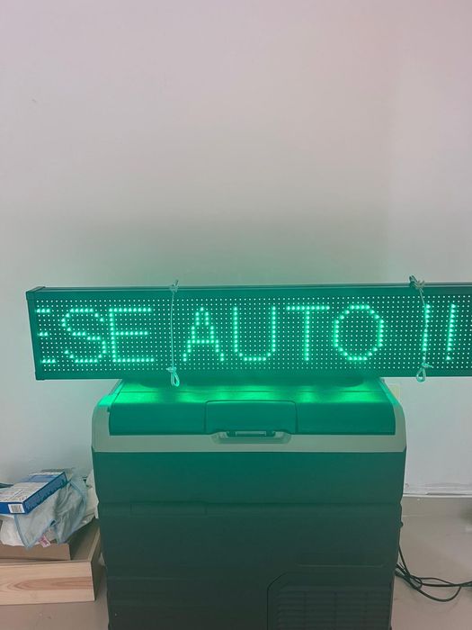 Reclama luminoasa de exterior multicolora 100x20(folosita 2 luni)