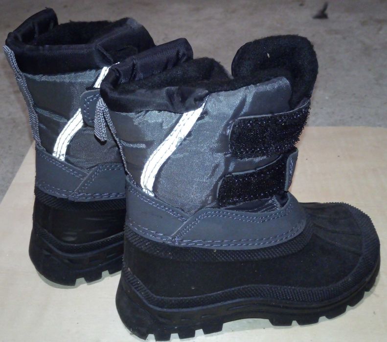 Детски ботуши за момиче и момче