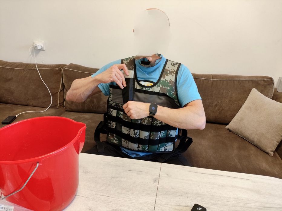 Фитнес Жилетка с тежест weight vest