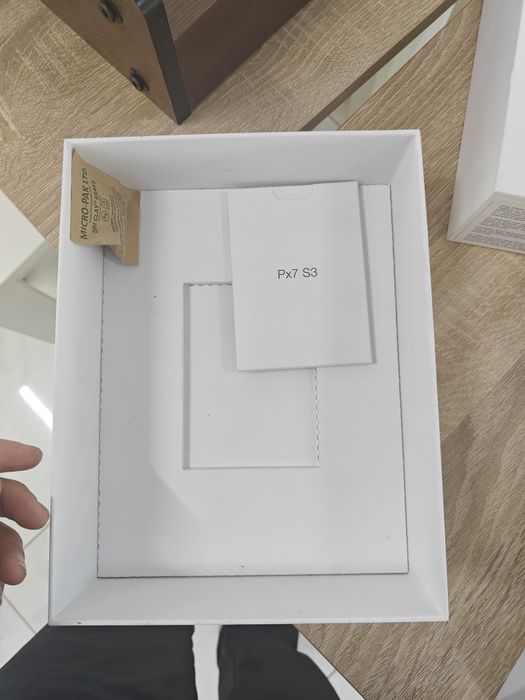 Продам наушник bower wilkins px7 s3