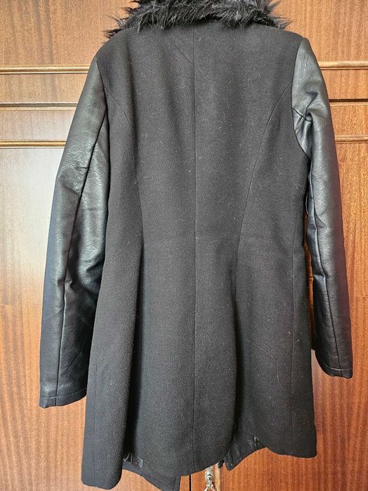 Палто за сезона.