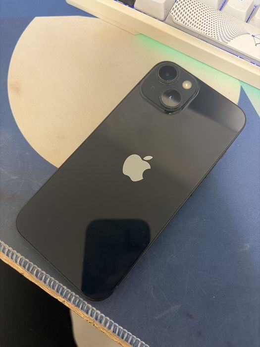 iPhone 14  75% baterie