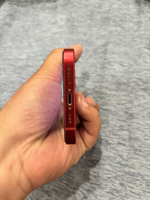 Iphone 13 красного цвета