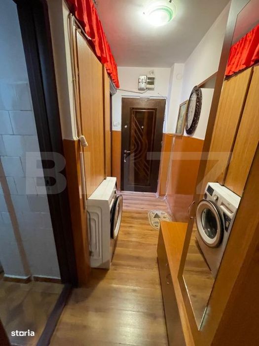 Apartament 3 camere semidecomandat, 49.70 mp, etaj 3, zona Craiovita N