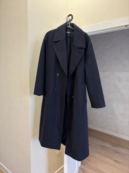 Продам пальто осеннее