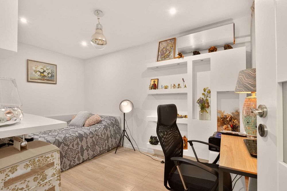 ПРОДАВАМ КЪЩА - Колхозен Пазар -Варна( идеални части )- ОТ СОБСТВЕНИК