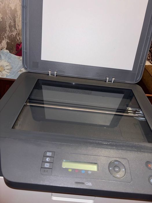 продам принтер HP Color Laser MFP 178nw
