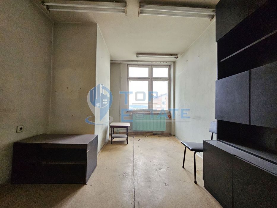 Офис в Велико Търново-Център площ 408 цена 225000