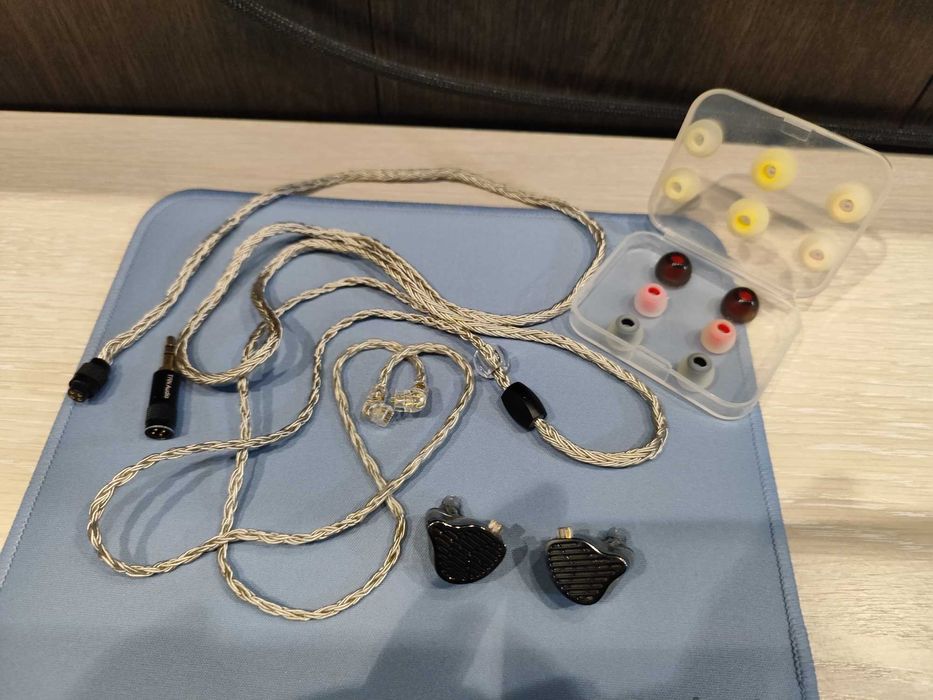 Продам наушники KZ x HBB PR2